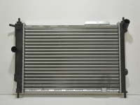 Радиатор ДВС Opel Astra F 1.4-2.0 AT AC-